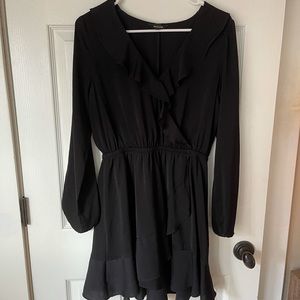 Flattering & Comfortable Black Express Dress
